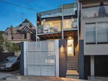 Melbourne's first Super Saturday delivers super results. 1 main 2.204906