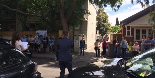 Auction clearance rate lowers with higher volume of auctions. 199 Img 0243.214132