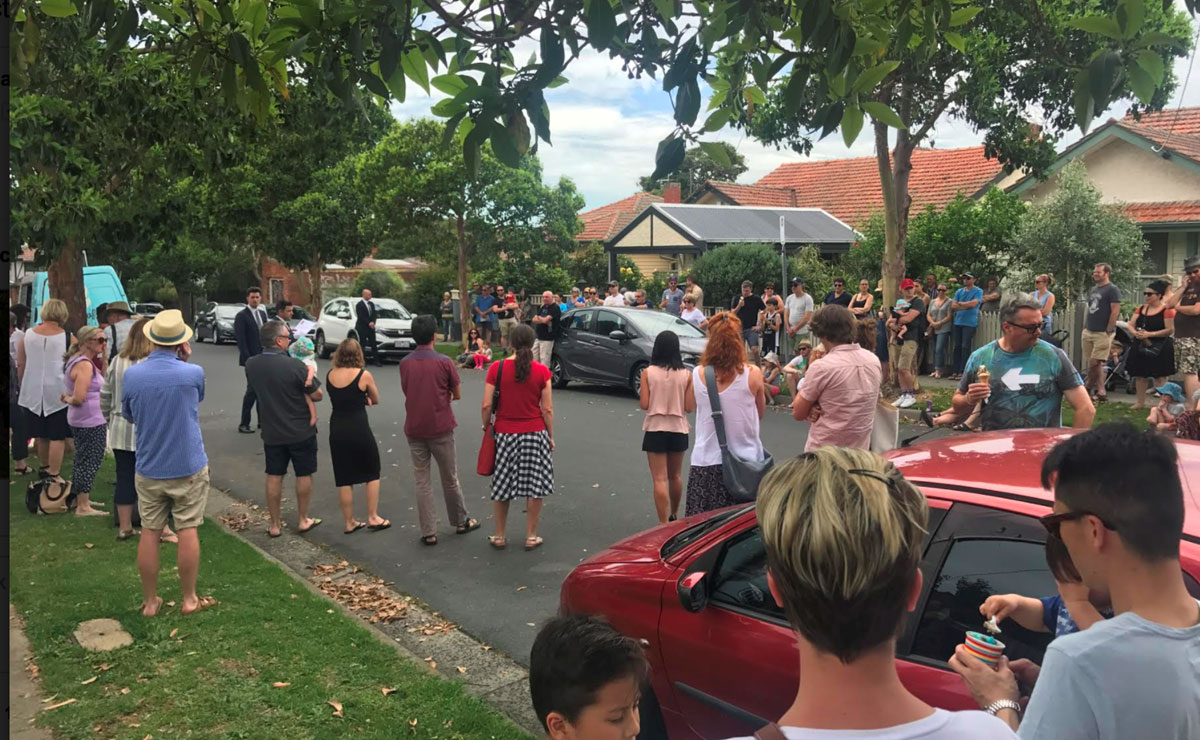 Clearance Rate Improves as Fewer Auctions Held 169 Front Web