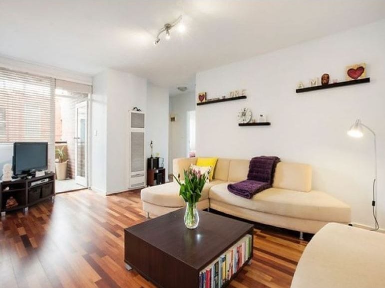 Off market properties taking over from auctions! 2 Image12 9900000000079e3c