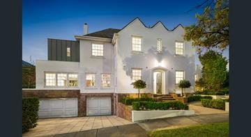 Top end of the market now showing signs of recovery 2 Main28.081427