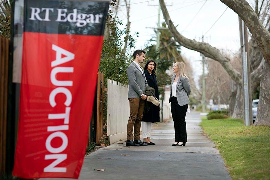 Agents reporting big turnouts at some open for inspections 68 Mw 1 5